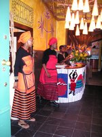 Click to see big picture (1536x2048 pixels; 693 KB)