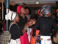 Click to see big picture (2048x1536 pixels; 711 KB)