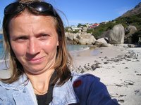 Click to see big picture (2048x1536 pixels; 663 KB)