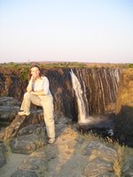 Click to see big picture (1536x2048 pixels; 587 KB)