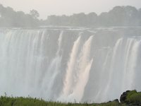 Click to see big picture (2048x1536 pixels; 589 KB)