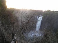 Click to see big picture (2048x1536 pixels; 634 KB)