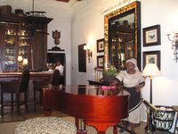 Click to see big picture (2048x1536 pixels; 670 KB)