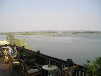 Click to see big picture (2048x1536 pixels; 594 KB)