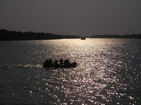 Click to see big picture (2048x1536 pixels; 697 KB)