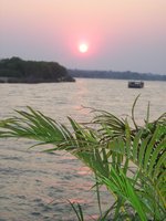 Click to see big picture (1536x2048 pixels; 650 KB)