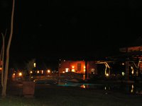 Click to see big picture (2048x1536 pixels; 652 KB)