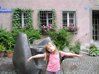 Click to see big picture (2048x1536 pixels; 674 KB)